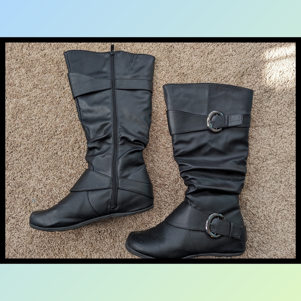 Journee Paris Boots